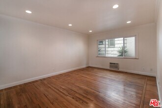2915 St George St in Los Angeles, CA - Building Photo - Building Photo