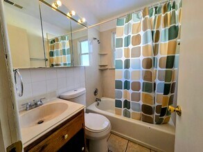 19 Mary Ann Ct in Florissant, MO - Foto de edificio - Building Photo