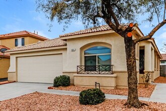 681 Fontayne Ave in Las Vegas, NV - Building Photo - Building Photo