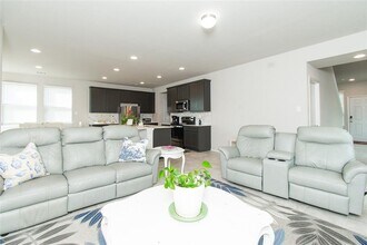 220 Blue Agate Ct in Jarrell, TX - Building Photo - Building Photo