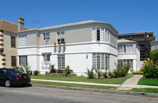 116 S Flores St Apartments