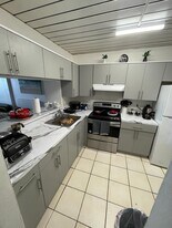 19781 SW 114th Ave in Miami, FL - Building Photo