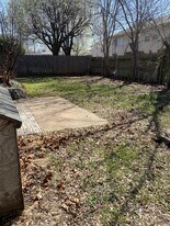 969 Barkley Cir in Norman, OK - Building Photo