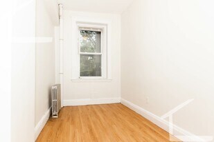 133 Englewood Ave in Boston, MA - Building Photo