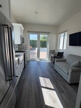 7369 Grazing Ln in Riverside, CA - Building Photo - Building Photo