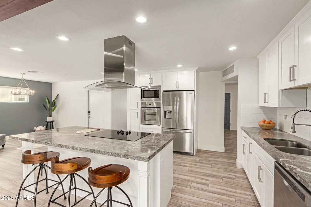 6907 E Portland St in Scottsdale, AZ - Building Photo