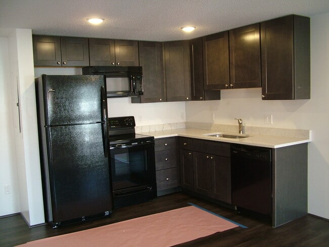 61 Chestnut St, Unit 2B