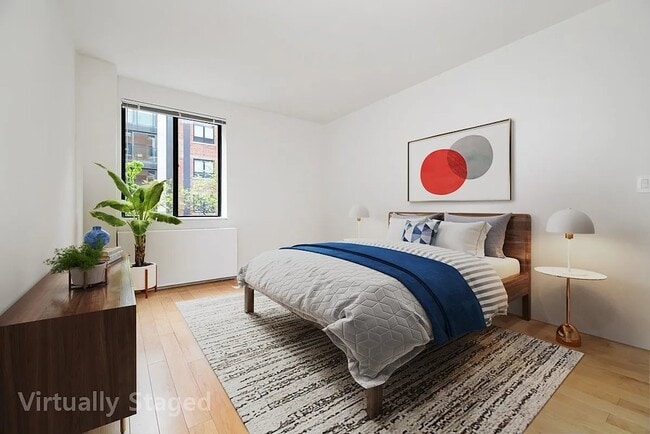 property at 425 W 53rd St