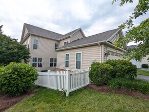 726 Potomac View Pkwy in Brunswick, MD - Building Photo - Building Photo