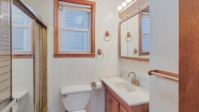 57 Wegman Pkwy in Jersey City, NJ - Building Photo - Building Photo