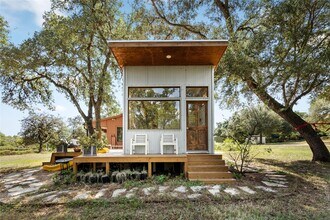 11773 Newberg Rd in Cat Spring, TX - Building Photo - Building Photo