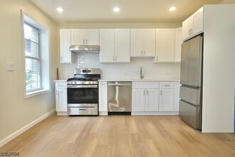 103 3rd Ave in Newark, NJ - Building Photo - Building Photo