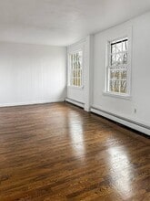 35 Terrace Dr in Vernon, CT - Building Photo - Building Photo