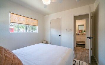 55385 Navajo Trail in Yucca Valley, CA - Building Photo - Building Photo