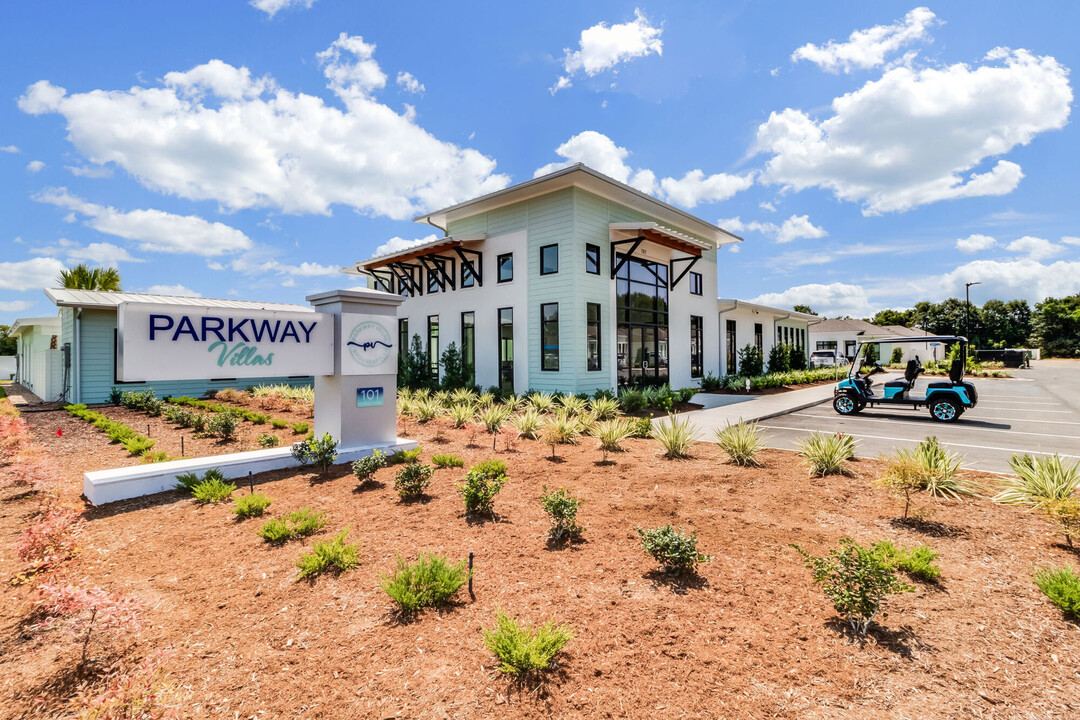 Parkway Villas in Broussard, LA - Foto de edificio