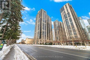 153 Beecroft Rd in Toronto, ON - Building Photo