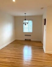 417 Main St in Huntington, NY - Building Photo - Building Photo