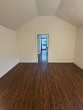 330 Vermont St, Unit 1 in Gridley, CA - Building Photo - Building Photo