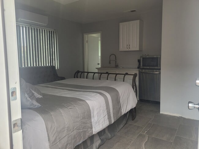 39635 Kucera Ct, Unit B