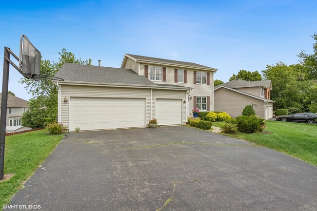 2855 Weld Rd in Elgin, IL - Building Photo - Building Photo