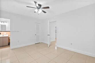 1040 SW 28th St in Fort Lauderdale, FL - Building Photo - Building Photo