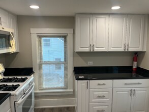 312 S Van Buren St in Batavia, IL - Building Photo - Building Photo