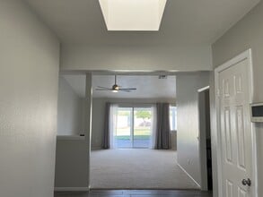 6843 Grove Ave in Highland, CA - Building Photo - Building Photo