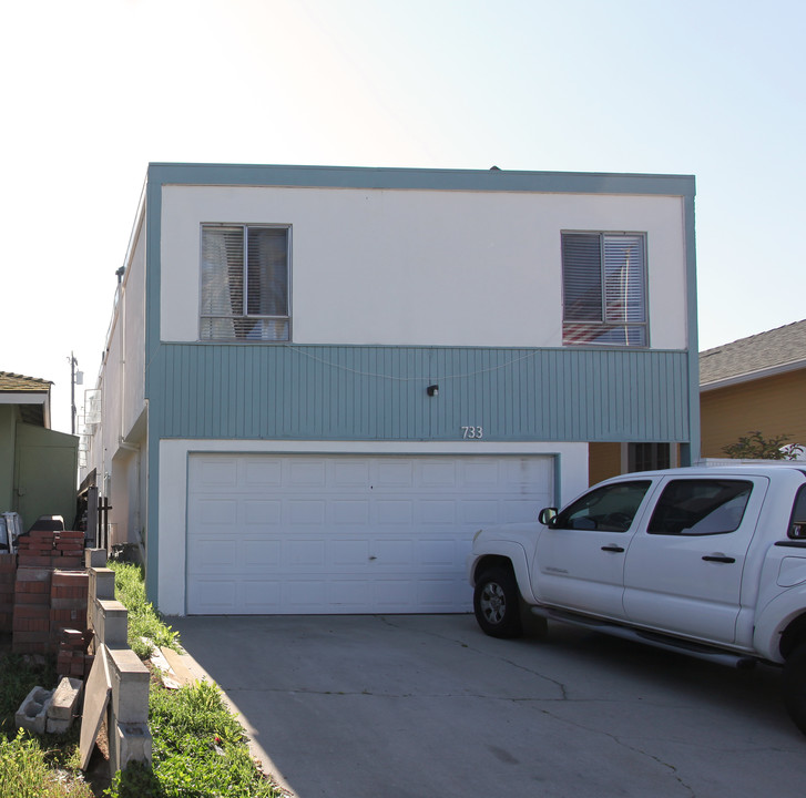 733 Border Ave in Torrance, CA - Foto de edificio