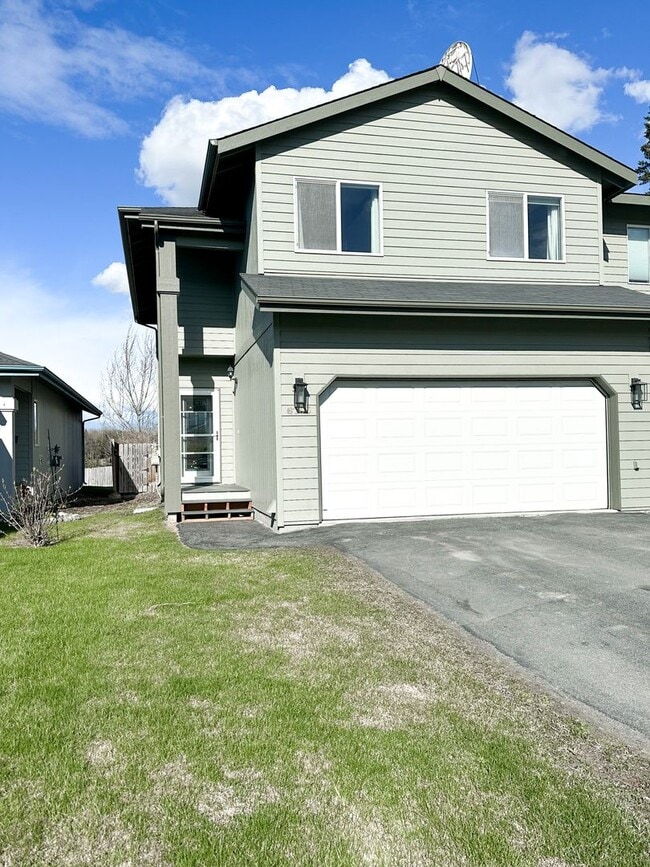 6703 Snow Goose Cir in Anchorage, AK - Building Photo - Building Photo