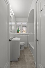 8026 Wynwood Dr in Affton, MO - Building Photo - Building Photo