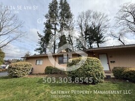 1414 SE 4th St in Gresham, OR - Building Photo