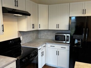 517 Camden Ave in Cincinnati, OH - Foto de edificio - Building Photo