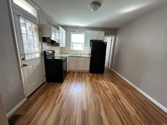 property at 706 N Lime St