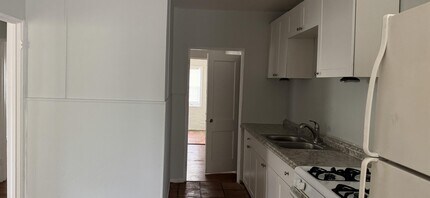 736 Omar Rd in West Palm Beach, FL - Building Photo - Building Photo