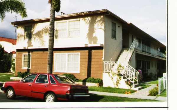 Cedar Heights in Long Beach, CA - Foto de edificio - Building Photo