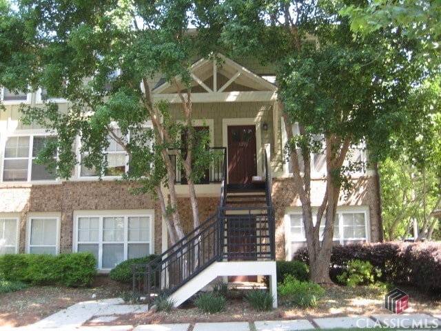 property at 660 Barnett Shoals Rd