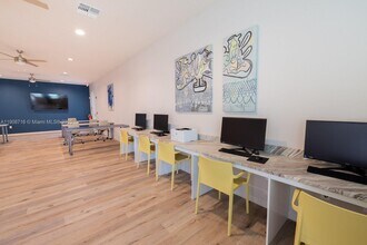 1481 Hawk Trce Lp in Kissimmee, FL - Building Photo - Building Photo