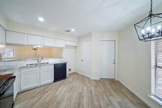 22810 Dairy Gate Dr in Spring, TX - Building Photo - Building Photo