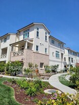 600 Sunsweet Wy in Campbell, CA - Building Photo