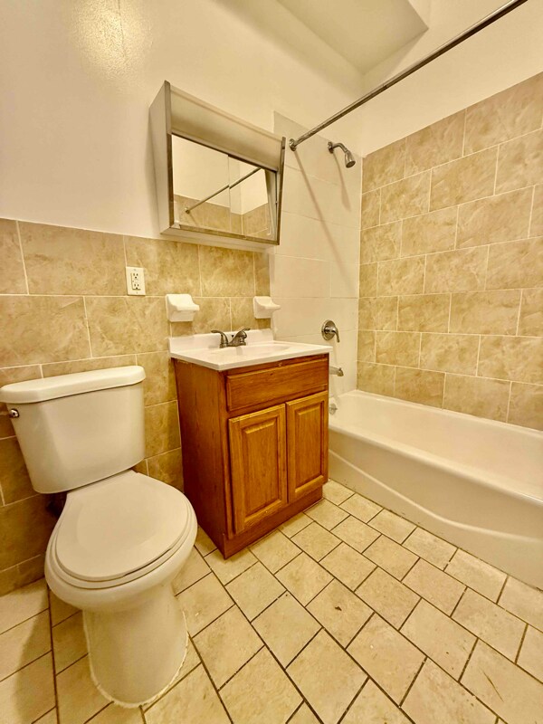 192 Nepperhan Ave in Yonkers, NY - Building Photo - Building Photo