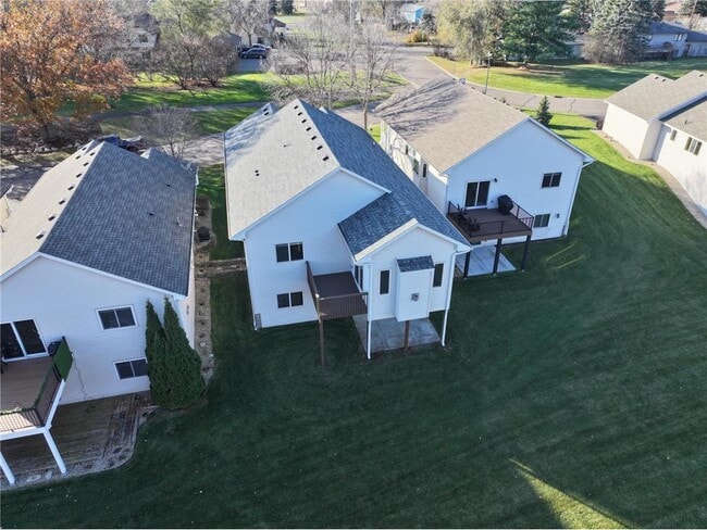 18609 Zane Ct NW in Elk River, MN - Foto de edificio - Building Photo