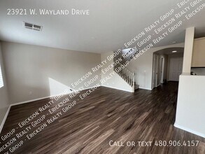 23921 W Wayland Dr in Buckeye, AZ - Building Photo - Building Photo