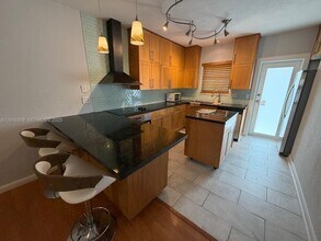 630 Layne Blvd in Hallandale Beach, FL - Building Photo - Building Photo