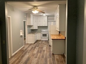 116 2nd St E, Unit Apt 1 in Hastings, MN - Building Photo - Building Photo