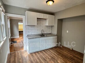 15064 Tracey St in Detroit, MI - Building Photo - Building Photo
