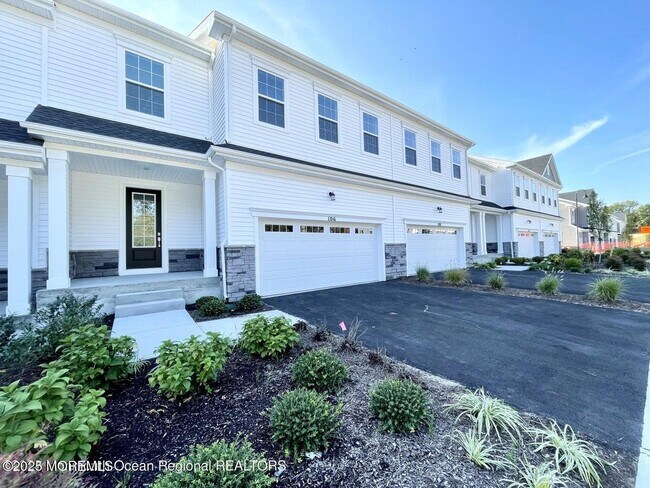 property at 106 Woolley Ct