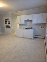 168-170 Oak St, Unit 3S in New Britain, CT - Building Photo - Building Photo