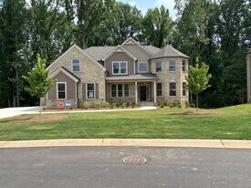 4040 Sierra Vis Cir in Cumming, GA - Building Photo