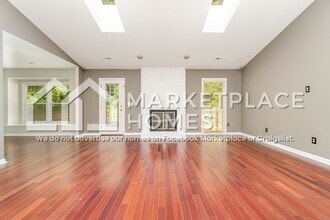 4123 Silver Fox Ct in High Point, NC - Building Photo - Building Photo