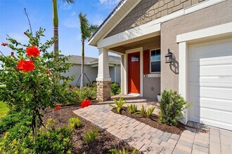 12450 Somatic Ct in Venice, FL - Building Photo - Building Photo